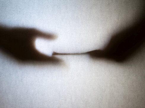 Wręczamy coraz więcej łapówek lekarzom i urzędnikom  - grafika