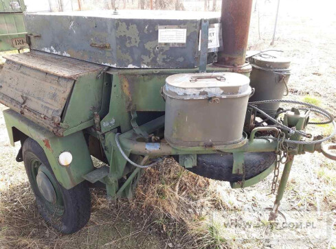 Od majtek po kuchnie polowe. Wielka wyprzedaż w wojsku - grafika