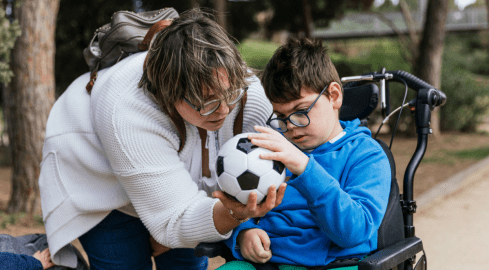 Kto dostanie ten zasiłek? Nowe przepisy wejdą w życie z nowym rokie - grafika
