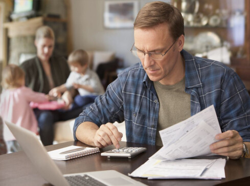 17 świadczeń i dodatków na dzieci, które należą się w 2022 roku - grafika