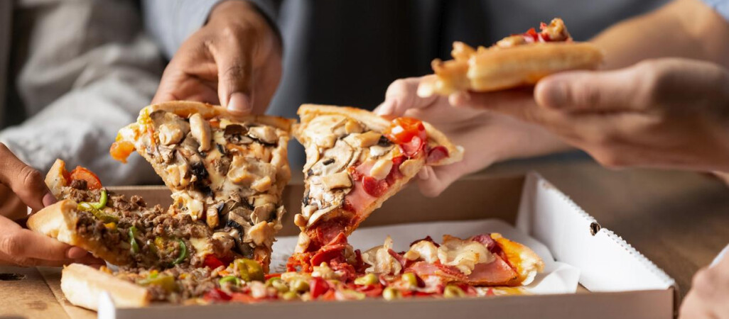 Dziś Światowy Dzień Pizzy. Podajemy przepis