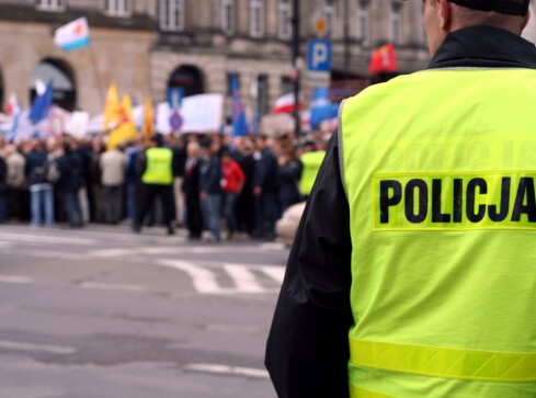 Kiedy możesz nagrywać interwencję policji, a kiedy ją opublikować - grafika