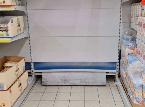 Znowu zabraknie cukru? Polacy boją się pustych półek w sklepach - grafika