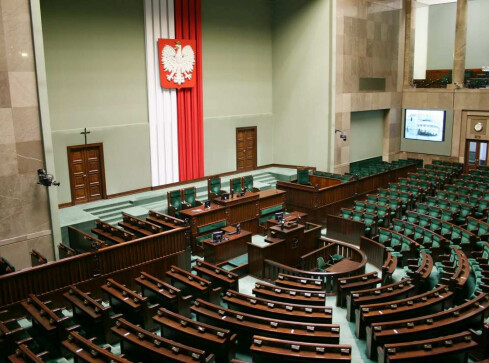 Opuszczą Sejm, ale na osłodę wezmą wysokie odprawy - grafika