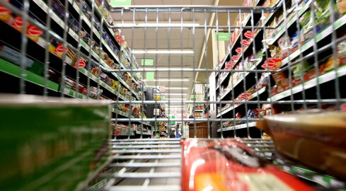 Jak pracują sklepy w Boże Ciało i w długi weekend 3-6 czerwca? - grafika