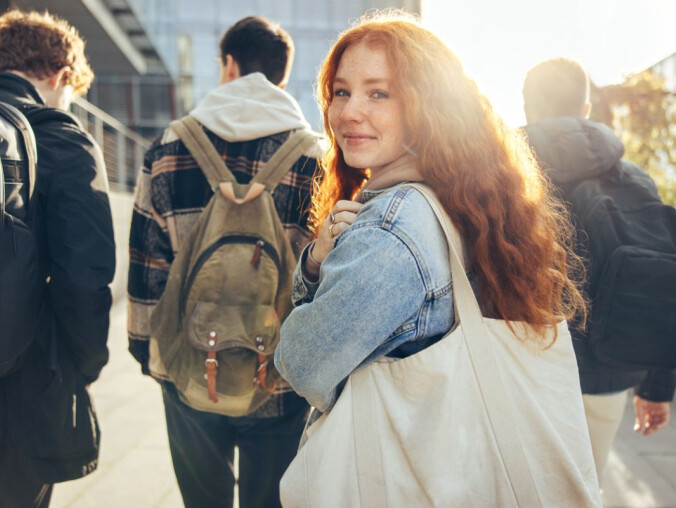 2280 zł co miesiąc dla studenta. Jest jeden warunek - grafika