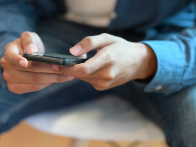 Przychodzi SMS z linkiem. Klikniesz i płacisz 180 zł co miesiąc - grafika