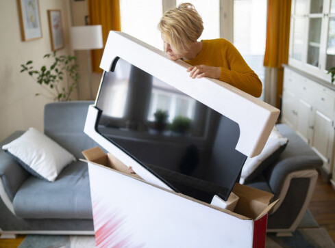 100 złotych od państwa na oglądanie telewizji - grafika