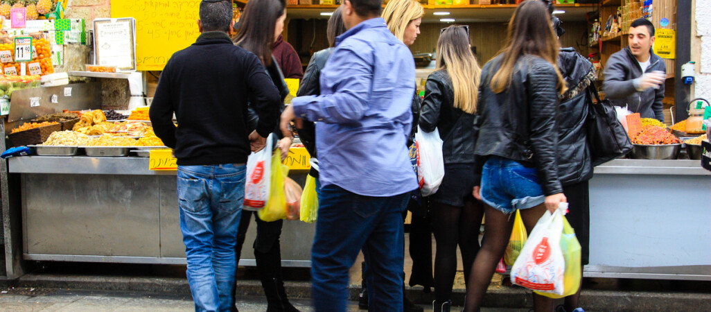 Przedostatnia taka niedziela w tym roku. Sklepy będą kusiły promocjami