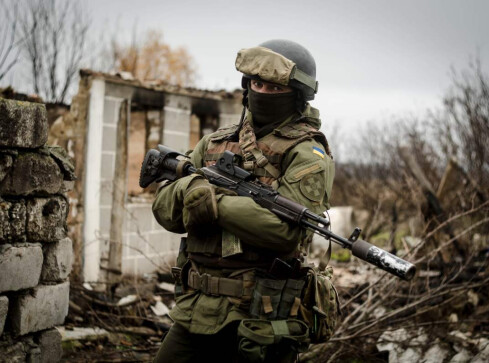 Czy polscy ochotnicy mogą walczyć na Ukrainie?  - grafika