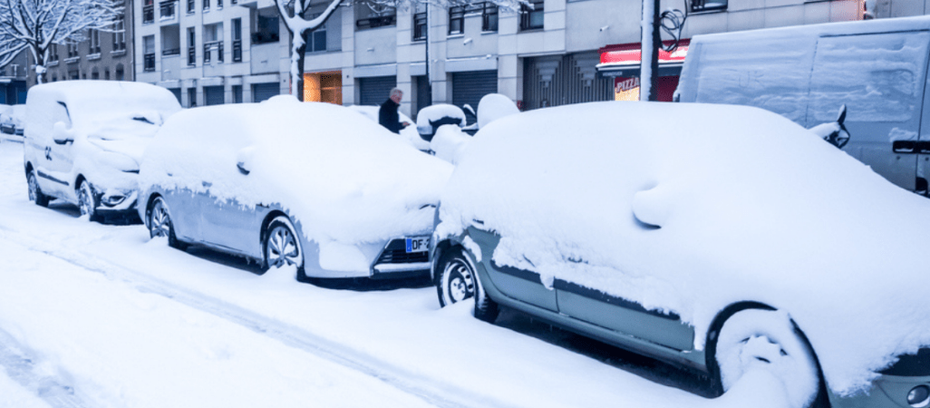 3000 zł za zaśnieżone auto to straszak? Policja pokazała, że nie