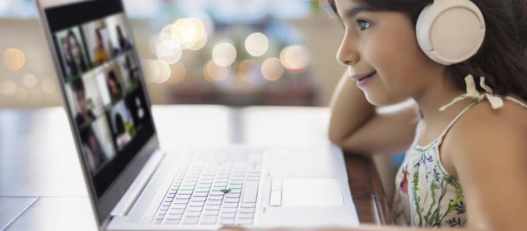 Twoje dziecko przeszło na zdalne nauczanie? Sprawdź, co warto wiedzieć