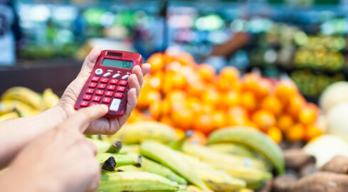 Będzie taniej. Polska obniży do zera VAT na żywność  - grafika