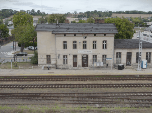 15 mln zł na nowe perony na dwóch dworcach PKP  - grafika