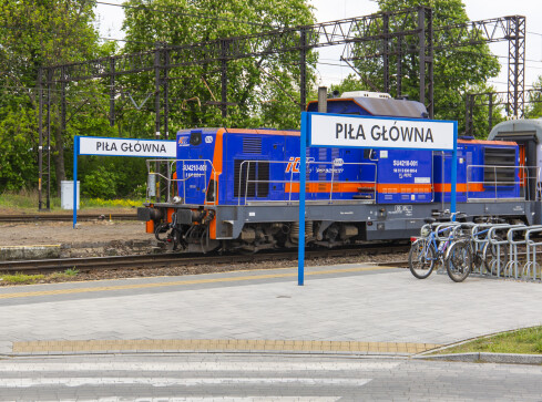 Wakacyjna zmiana rozkładu jazdy pociągów  - grafika