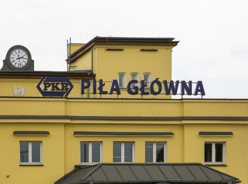Zmiany w połączeniach Piła - Warszawa  - grafika