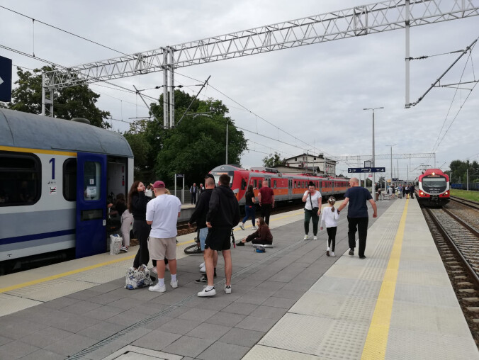Utrudnienia na trasie kolejowej Piła - Poznań  - grafika