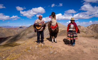Magiczne Andy. Góry Tęczowe i kanion Colca w Peru 