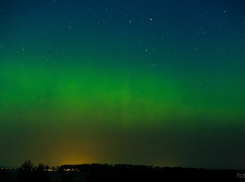 Spektakularne zdjęcia zorzy nad Piłą  - grafika