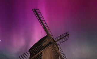 Kolorowy spektakl na niebie