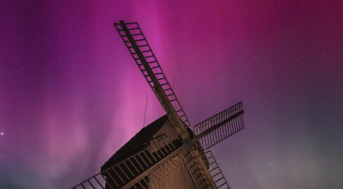 Kolorowy spektakl na niebie - grafika