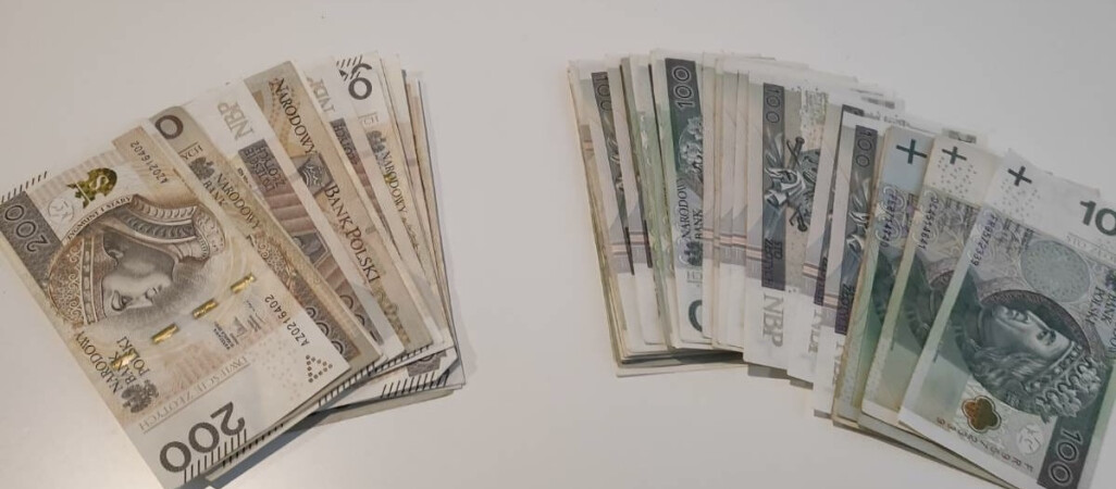 Zatrzymany 18-latek. Wyłudzał pieniądze na blika