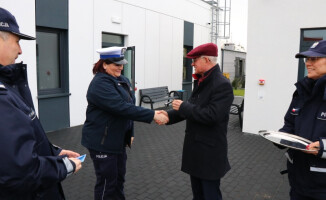 Nowe radiowozy poświęcone i gotowe do służby