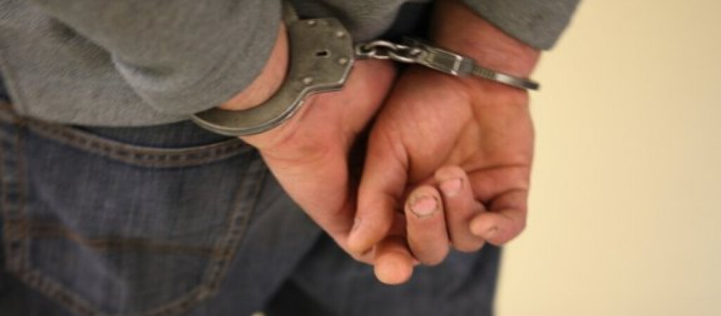 Drobnica go nie interesowała. Kradł sprzęt multimedialny