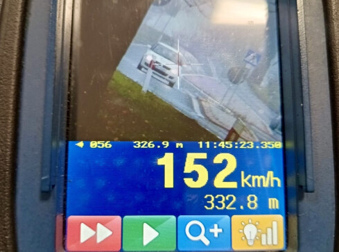 18-latek przekroczył prędkość o 102 km/h! - grafika