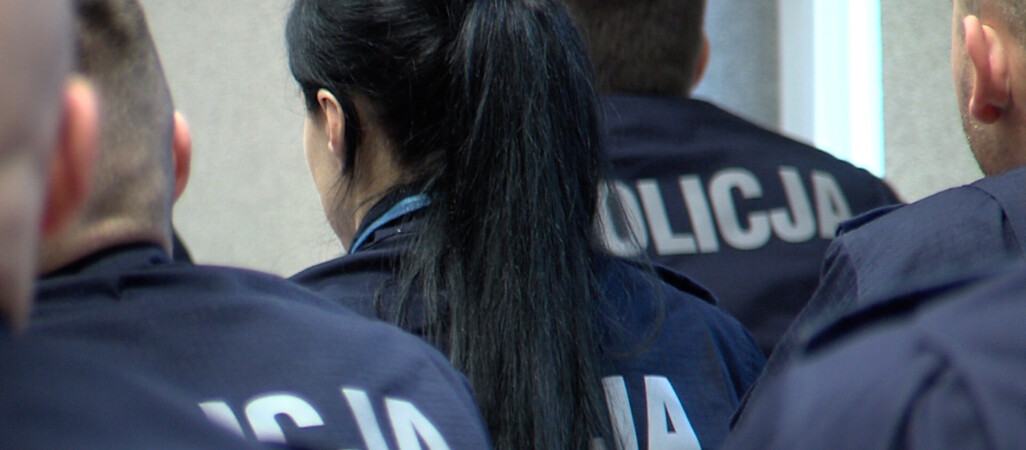Policjanci potrzebni od zaraz. A zarobki kuszą