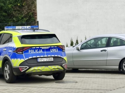 Pod prąd i "na gazie", a w aucie marihuana oraz haszysz - grafika