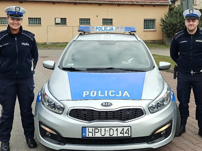 Kierowca z atakiem cukrzycowym. Pomogli policjanci - grafika