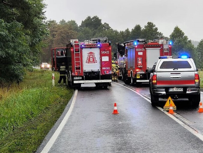Jak grzyby – po deszczu rośnie liczba niebezpiecznych zdarzeń drog - grafika