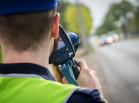 Kierowca BMW przekroczył prędkość o 63 km/h - grafika
