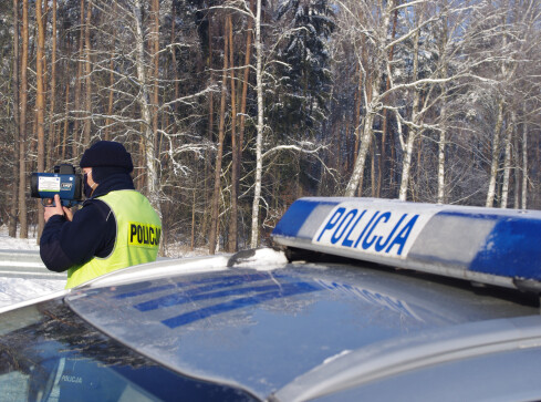 Dwóch kierowców pod wpływem narkotyków zatrzymali policjanci  - grafika