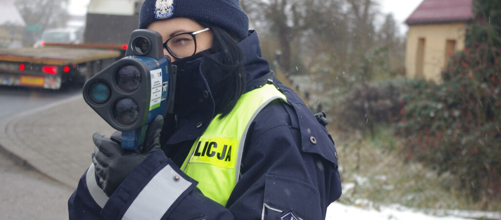Drogówka zatrzymała kilka praw jazdy za prędkość 