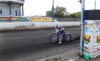 Jarosław Hampel wraz z policją kręci spot o bezpieczeństwie