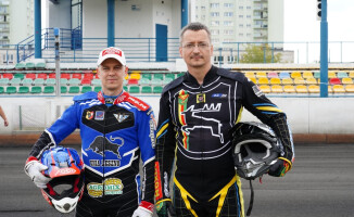 Jarosław Hampel wraz z policją kręci spot o bezpieczeństwie