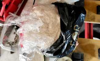 Dwie sprawy, pięciu zatrzymanych i ponad 2 kg amfetaminy