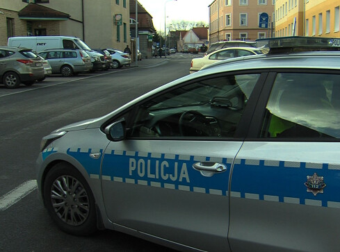 Ponad sto mandatów i 12 zatrzymanych praw jazdy – to policyjny bila - grafika