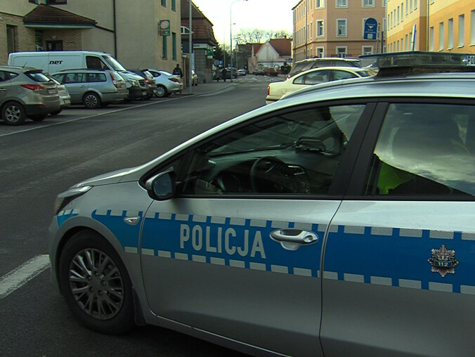 Ponad sto mandatów i 12 zatrzymanych praw jazdy – to policyjny bila - grafika
