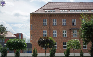 Remont Szkoły Policji. Zobaczcie jak mieszkają i uczą się policjanci 
