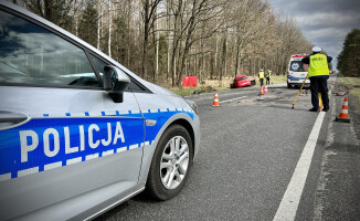 W wypadku na krajowej 10 zginęła kobieta