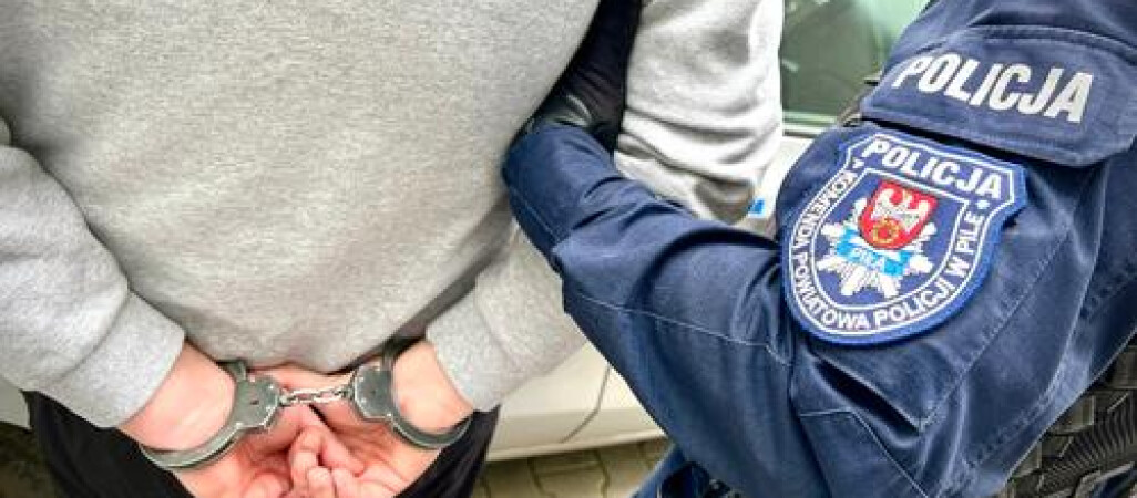 Pomieszkiwał w piwnicy kolegi. Policja i tak go znalazła