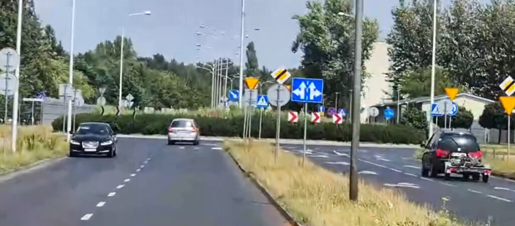 74-latka jechała pod prąd na al. Powstańców Wielkopolskich w Pile