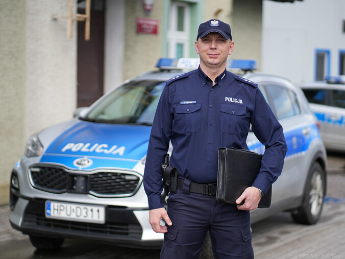 Andrzej Piszczek laureatem konkursu "Policjant, który mi pomógł" - grafika