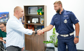 "Dla Pana Marcina. Bohatera, który uratował mojego tatę"