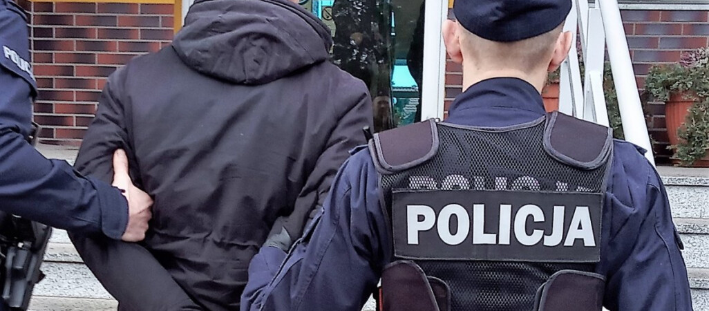 19 i 25-latek pobili dwóch mężczyzn