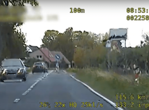 Trzech spieszyło się na wesele, a jeden na... pogrzeb [VIDEO]  - grafika