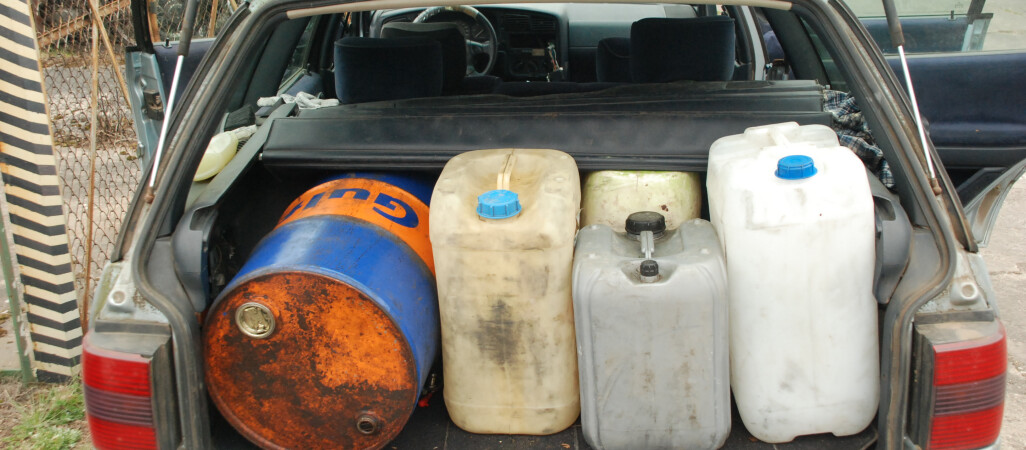 Kradli olej napędowy. Wpadły 4 osoby, w tym nastolatek